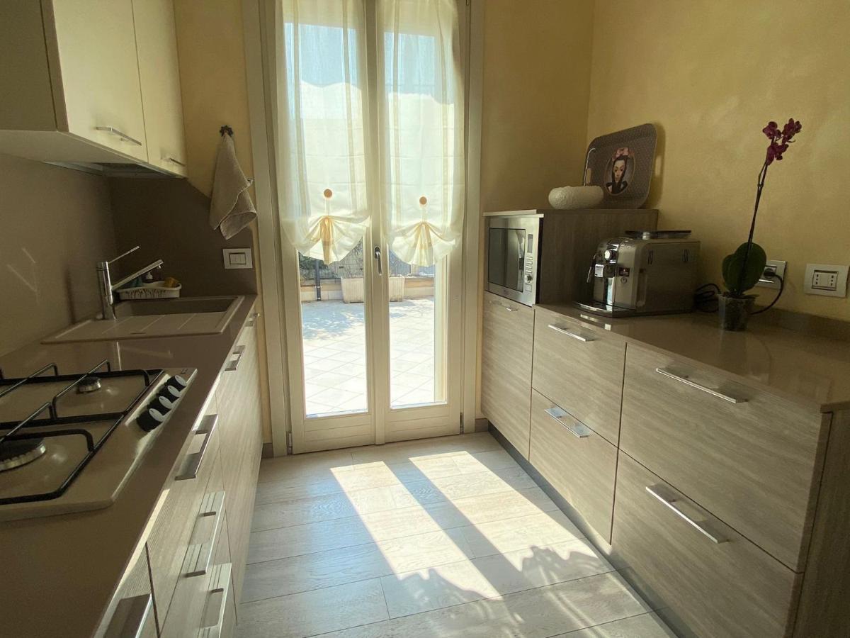 The Diamond - Luxury Villa With Private Pool Padenghe sul Garda Kültér fotó