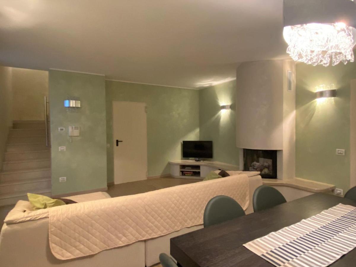 The Diamond - Luxury Villa With Private Pool Padenghe sul Garda Kültér fotó